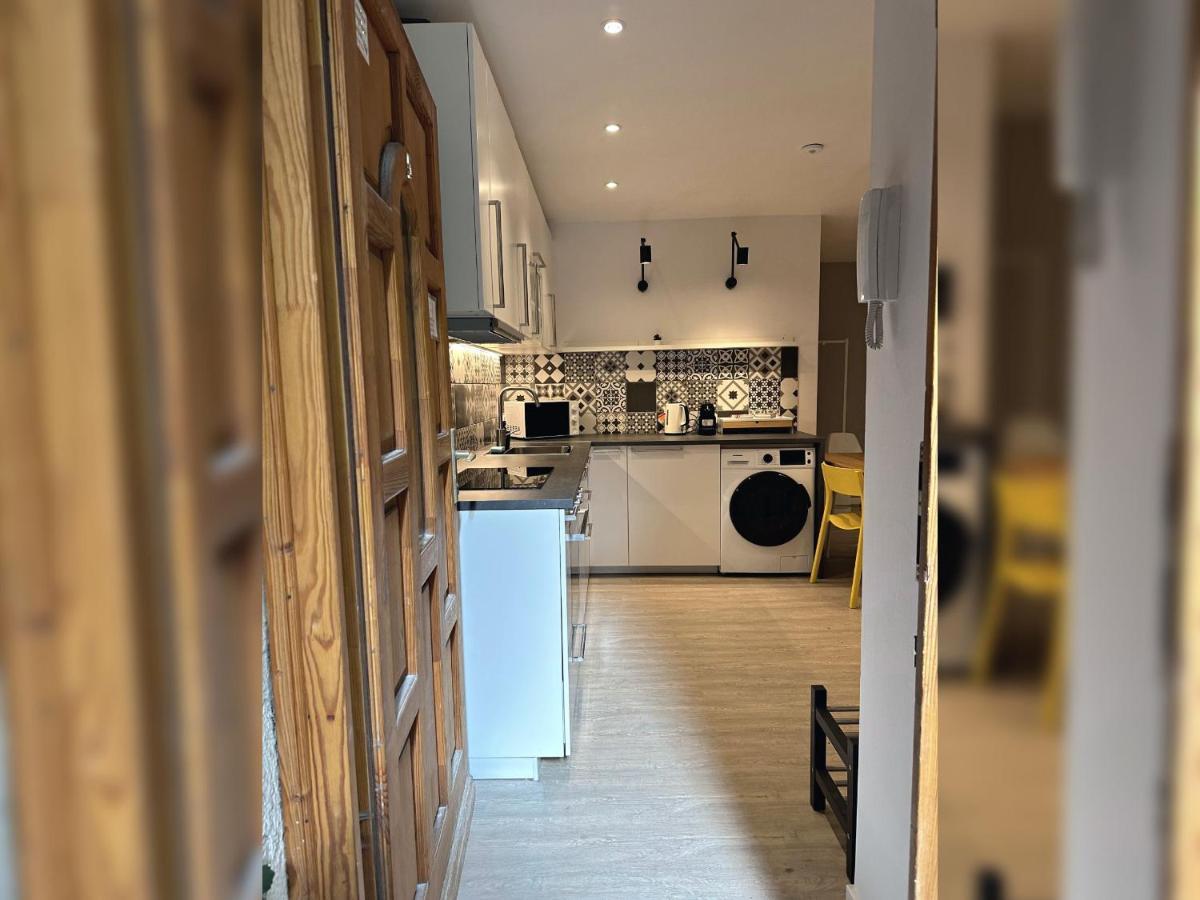 Jobelhome Blaha Apartment Budapest Luaran gambar